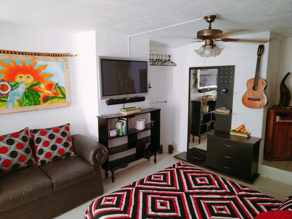 ¡Confortable Y Privado! - Ubicado En Av. Principal Guadalajara Ngoại thất bức ảnh