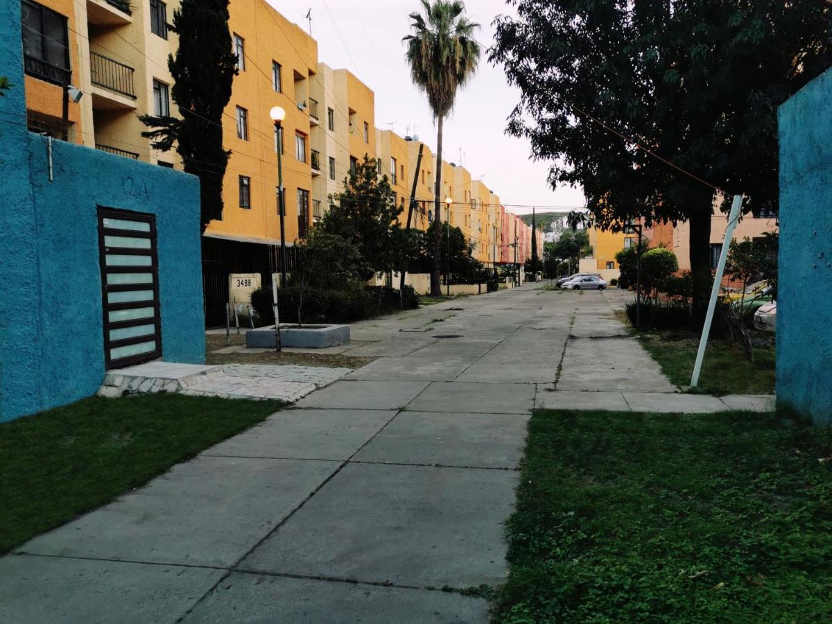 ¡Confortable Y Privado! - Ubicado En Av. Principal Guadalajara Ngoại thất bức ảnh