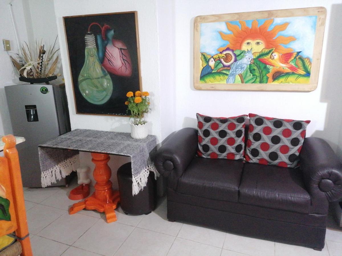 ¡Confortable Y Privado! - Ubicado En Av. Principal Guadalajara Ngoại thất bức ảnh