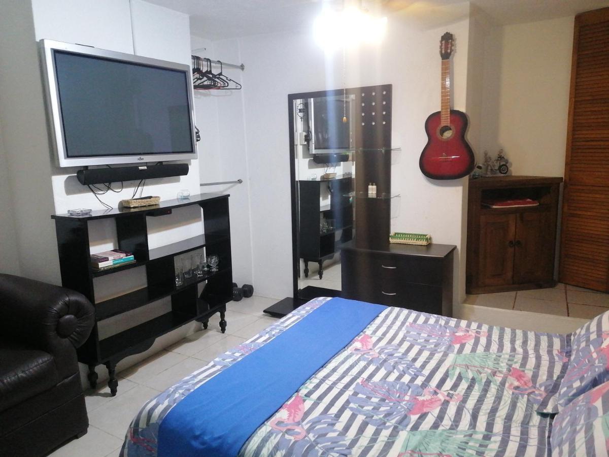 ¡Confortable Y Privado! - Ubicado En Av. Principal Guadalajara Ngoại thất bức ảnh