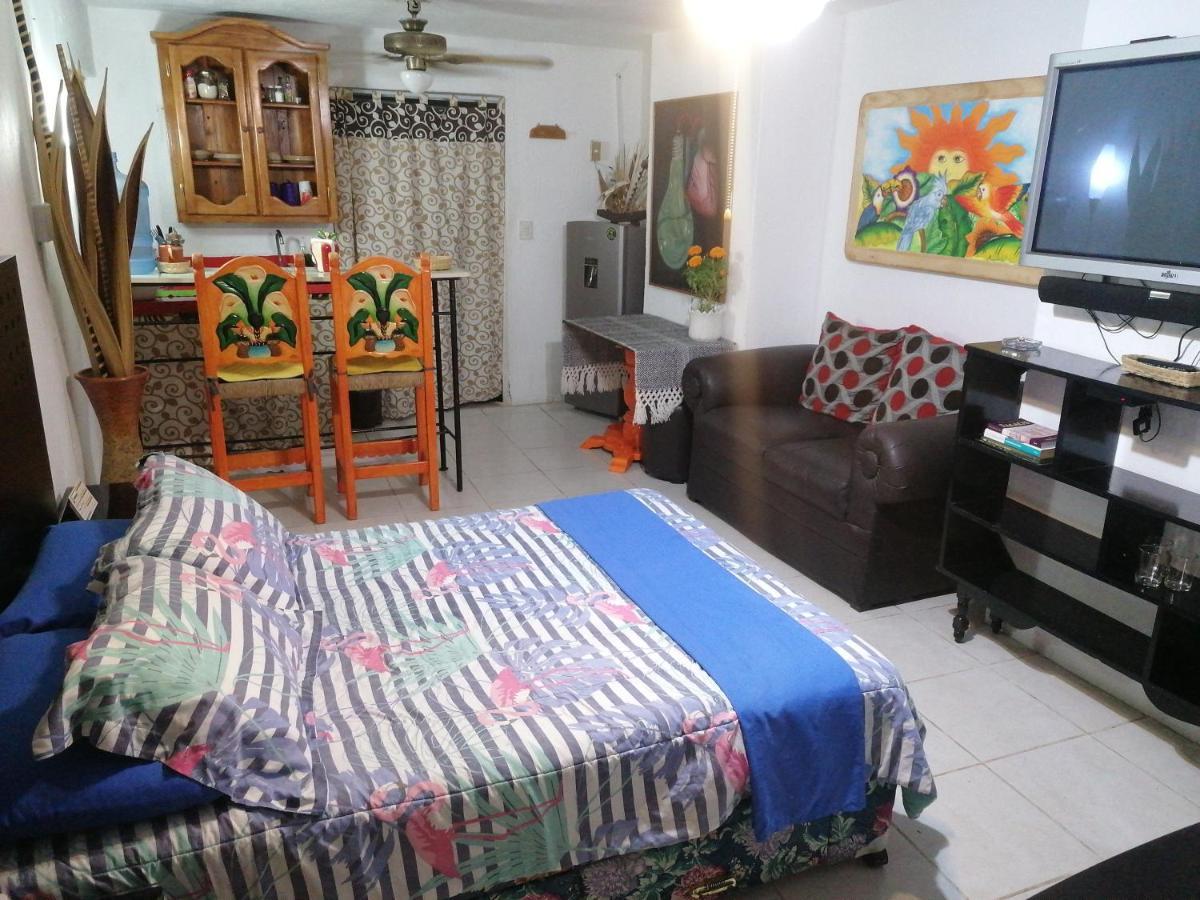¡Confortable Y Privado! - Ubicado En Av. Principal Guadalajara Ngoại thất bức ảnh